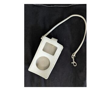 Vintage Coach Leather mini iPod Case Bag Charm Y2K White Wristlet Tech Charm